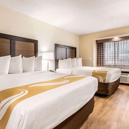Quality Inn & Suites Myrtle Beach Near Outlets Bagian luar foto