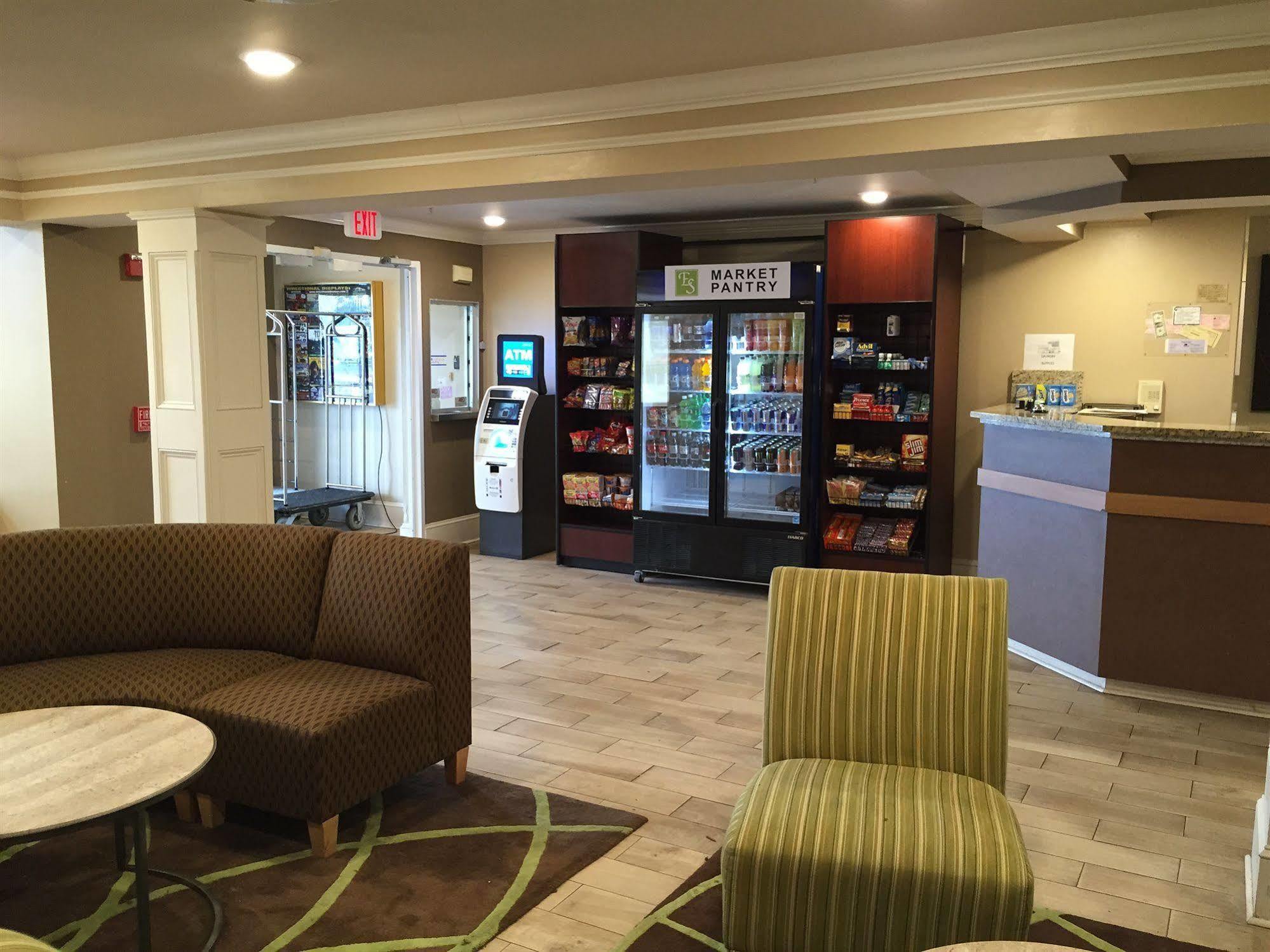 Quality Inn & Suites Myrtle Beach Near Outlets Bagian luar foto