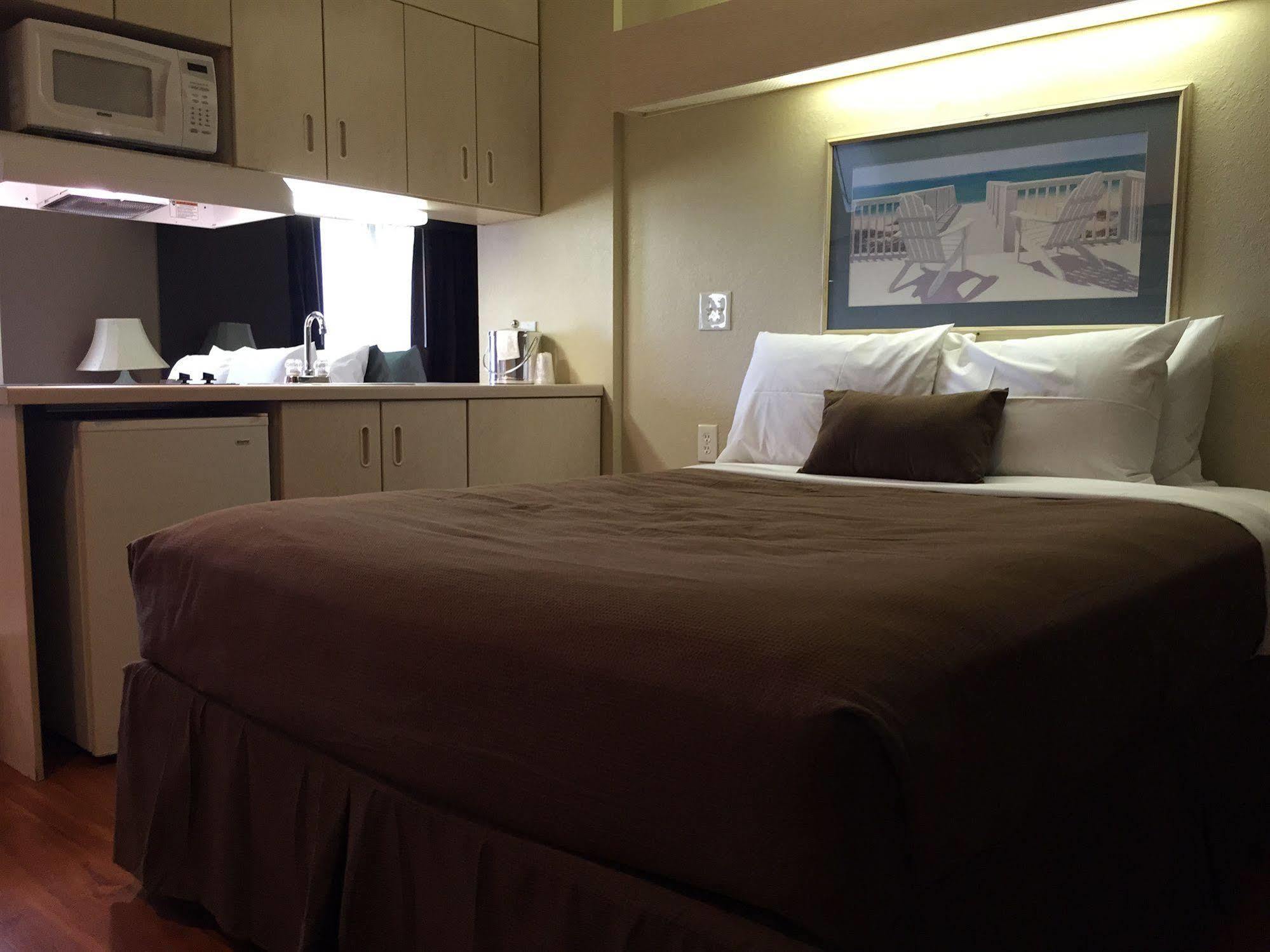 Quality Inn & Suites Myrtle Beach Near Outlets Bagian luar foto